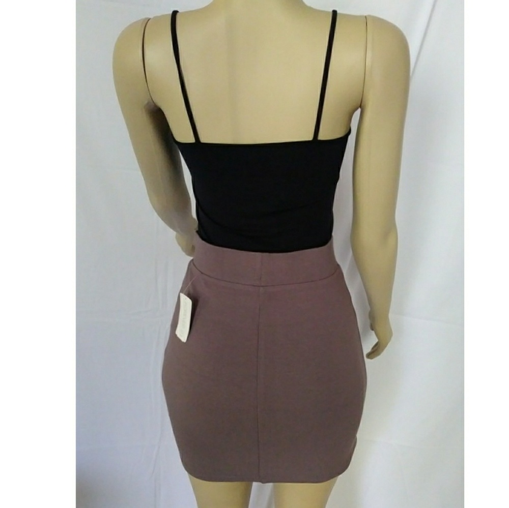 Mini Skirt - Picture 5 of 5